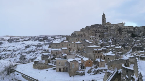 Ancora freddo e neve ad inizio week-end: il tempo per Lunedì 8 Gennaio 2017